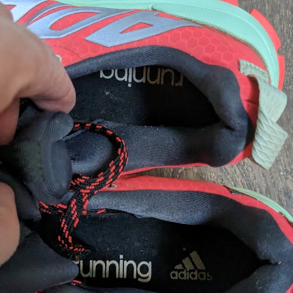 Adidas Vigor TR 6 running training trail tread sneakers neon coral pink EUC 7 - Picture 6 of 8